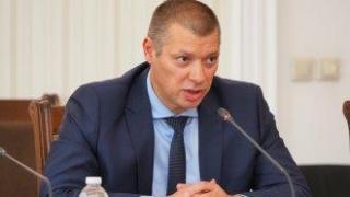 ПП-ДБ събира подписи за оставката на Антон Славчев, Борисов съгласен "с две ръце"